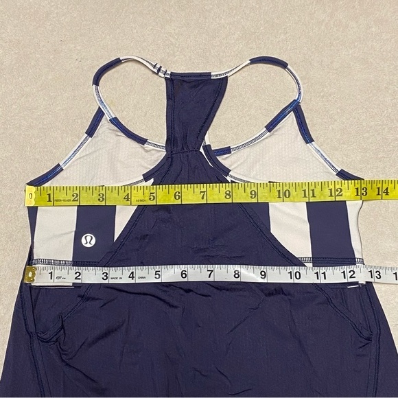 Lululemon Tank Top women’s Size 6 No Limits Tank Top Cadet Blue/Steep Stripe - Picture 6 of 10